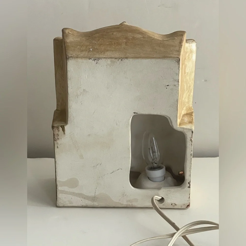 Vintage Old Mother Hubbard Cupboard Dog Ceramic Lamp Night Light Made in USA